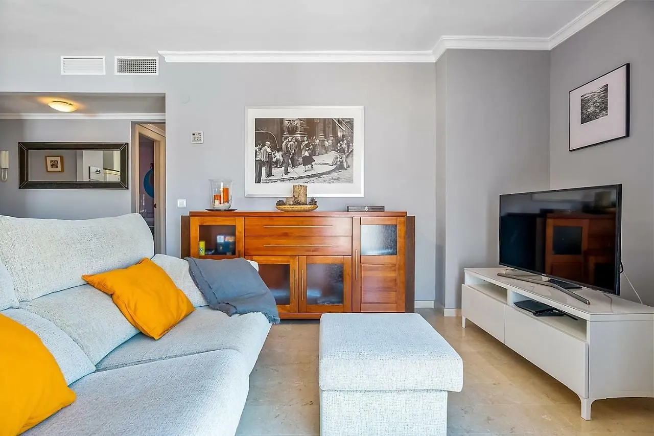 Renthas Capuchinos Apartment Malaga